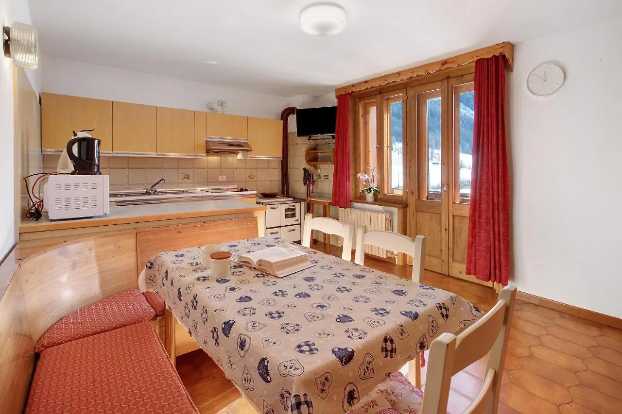 Apartment Appartamento La Tesciadra Livigno Italy